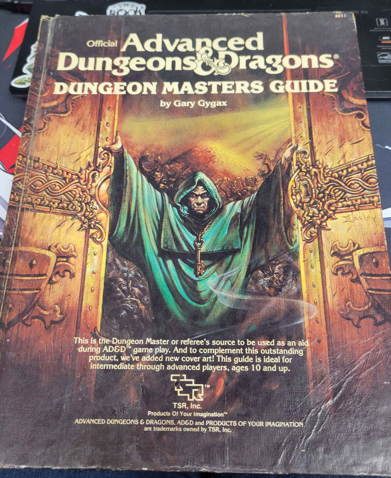Advanced Dungeons & Dragons Dungeon Masters Guide (Used: Poor to Fair)