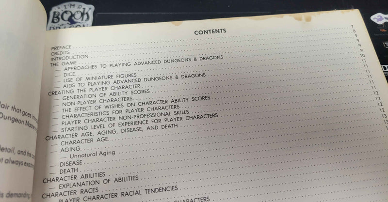 Advanced Dungeons & Dragons Dungeon Masters Guide (Used: Poor to Fair)