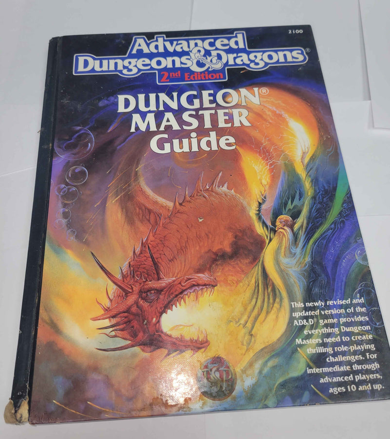 AD&D 2nd Edition Dungeon Master’s Guide (Used: Poor - Fair)