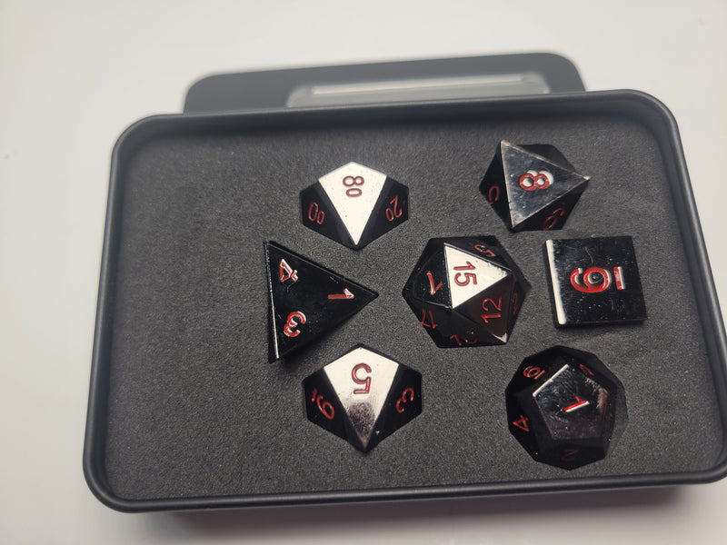 7 Piece Metal Polyhedral - Gunmetal with Red Numbers