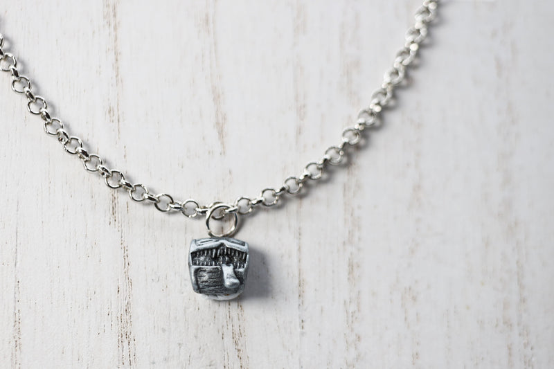 Traveler's Trinkets: Mimic Charm