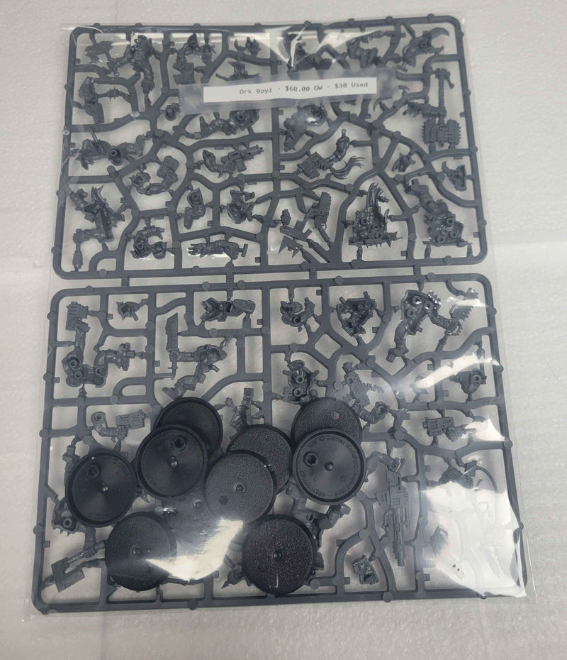 Orks: Ork Boyz (Used: Sprues & Bases)