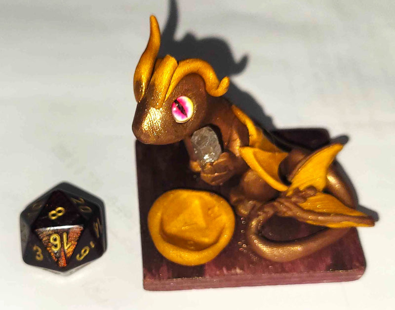 Dice Guardian - D20 - Brown