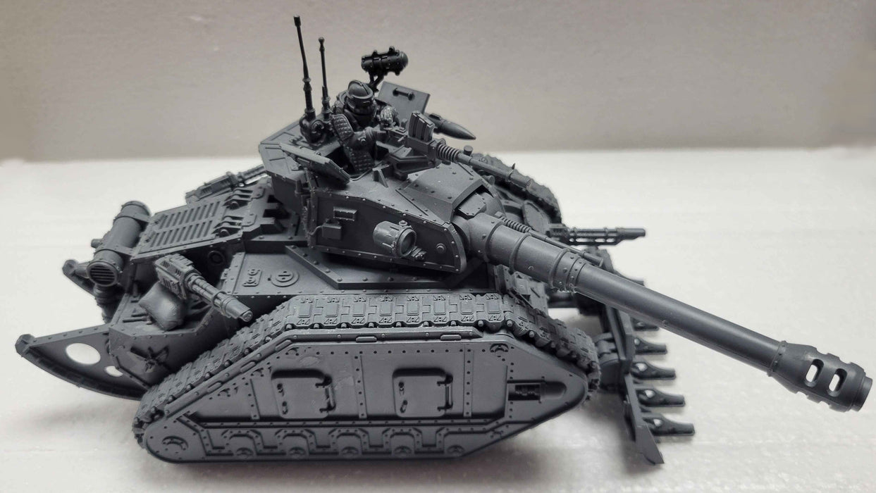 Solar Auxilia Leman Russ Strike/Command Tank - Used