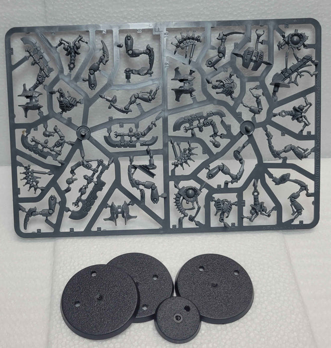 Necrons Skorpekh Destroyers (Used: Sprues & Bases Only)