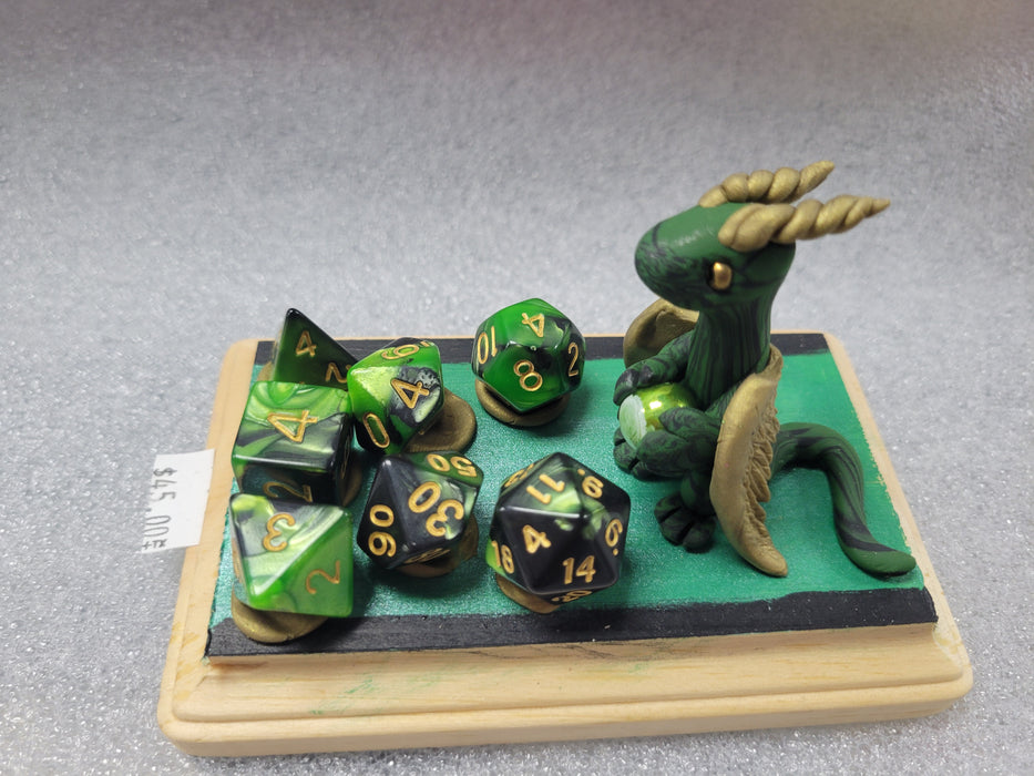 Dice Guardian - 7 Polyhedial Set - Green and Black