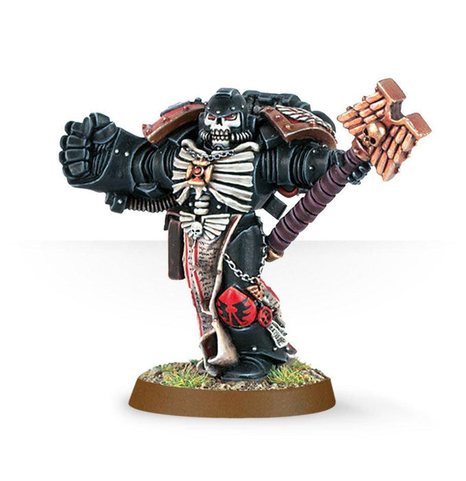 Warhammer 40,000 Space Marine Chaplain with Crozius & Power Fist