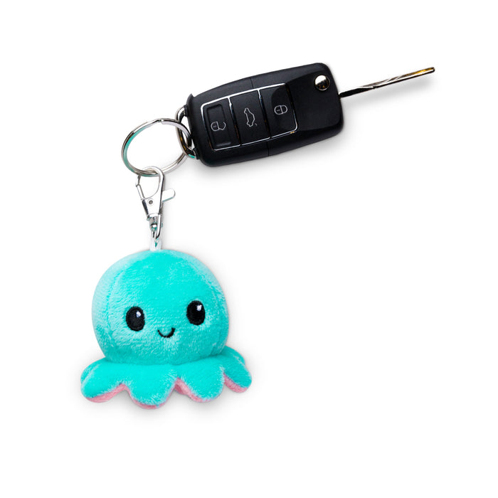 Plushie Charm Keychain: Happy Aqua Octopus