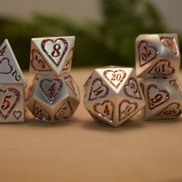 BE MY VALENTINE PINK AND SILVER HEART ENAMEL METAL DICE