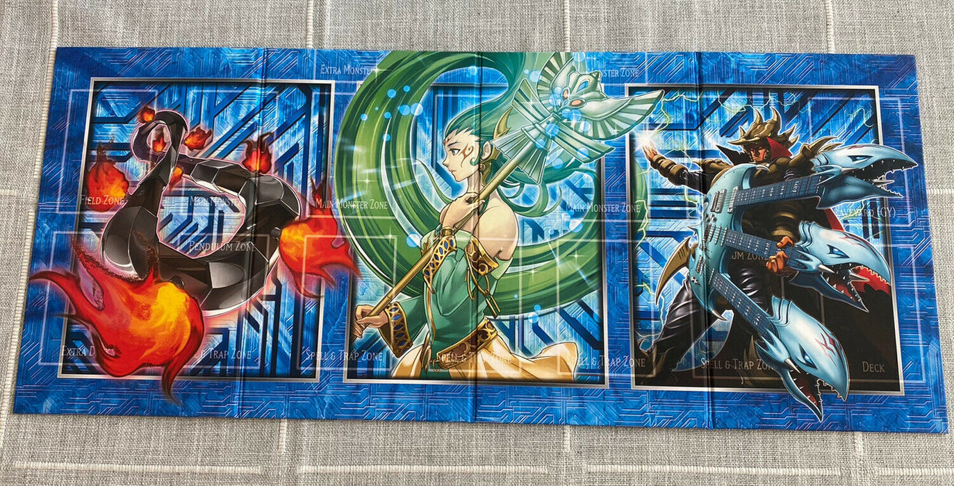 Yu-Gi-Oh! Card Game Board Play Mat Playmat Legendary Collection Kaiba Blue-Eyes